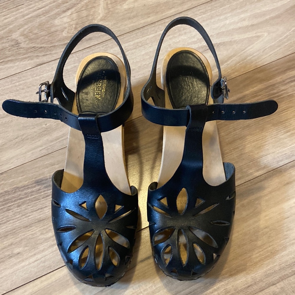 Swedish Hasbeen Lacy Sandal T-strap Clogs